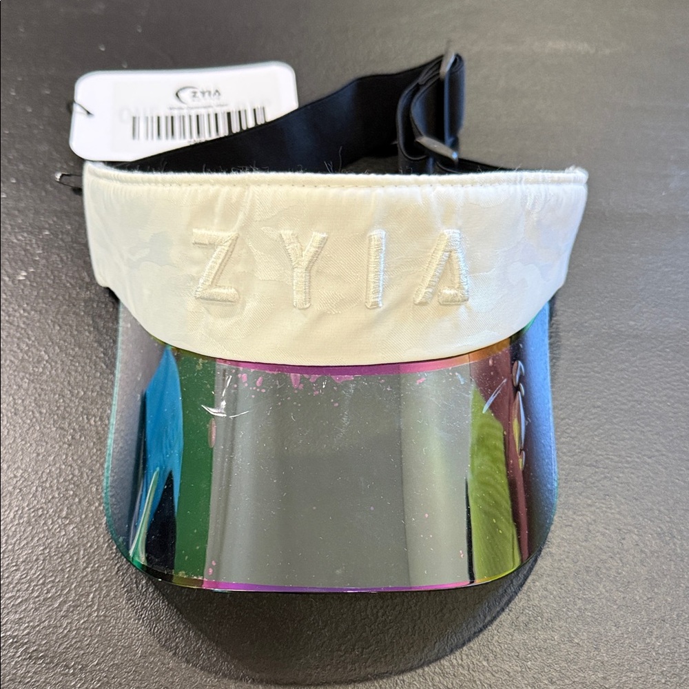 ZYIA White Coronado Visor NWT 1962